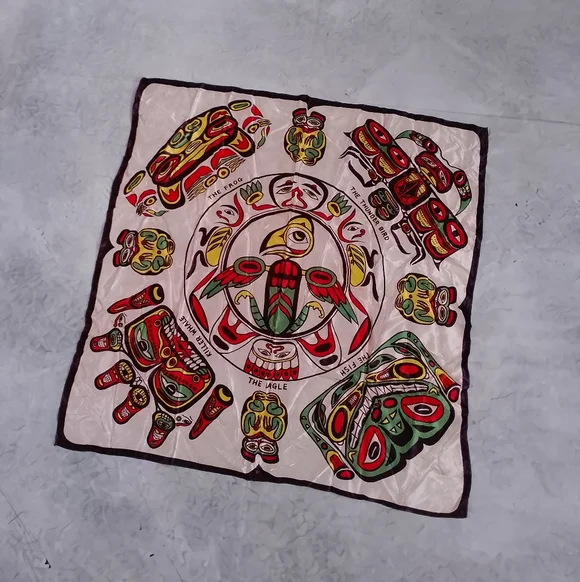 Vintage Native Canadian Haida Art Scarf Thunderbird Frog Fish Eagle Whale SILK - Picture 3 of 8